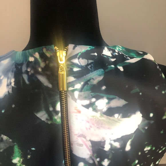 Jennifer Lopez sexy fitted dress size 8 - Picture 4 of 12